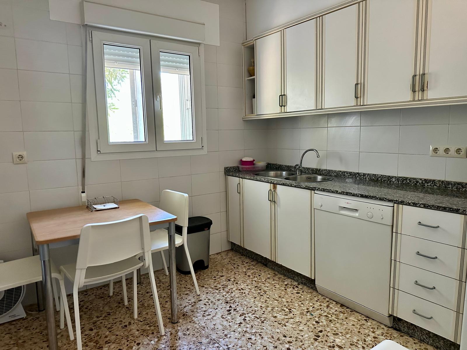 Vrijstaande villa te koop in Yecla