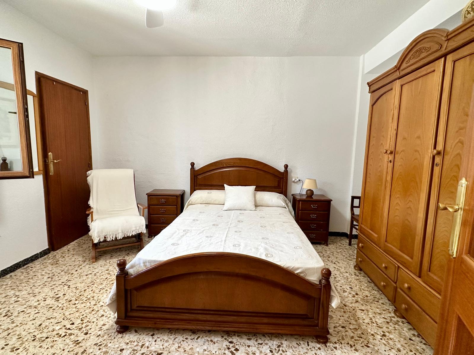 Vrijstaande villa te koop in Yecla