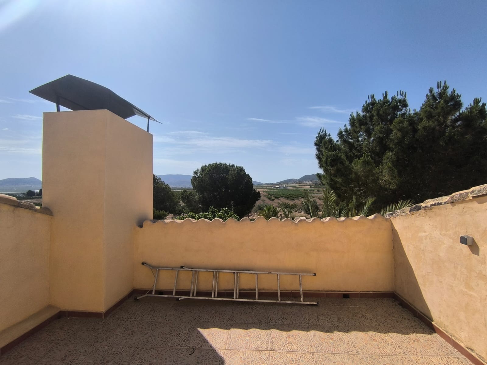 Vrijstaande villa te koop in Monóvar